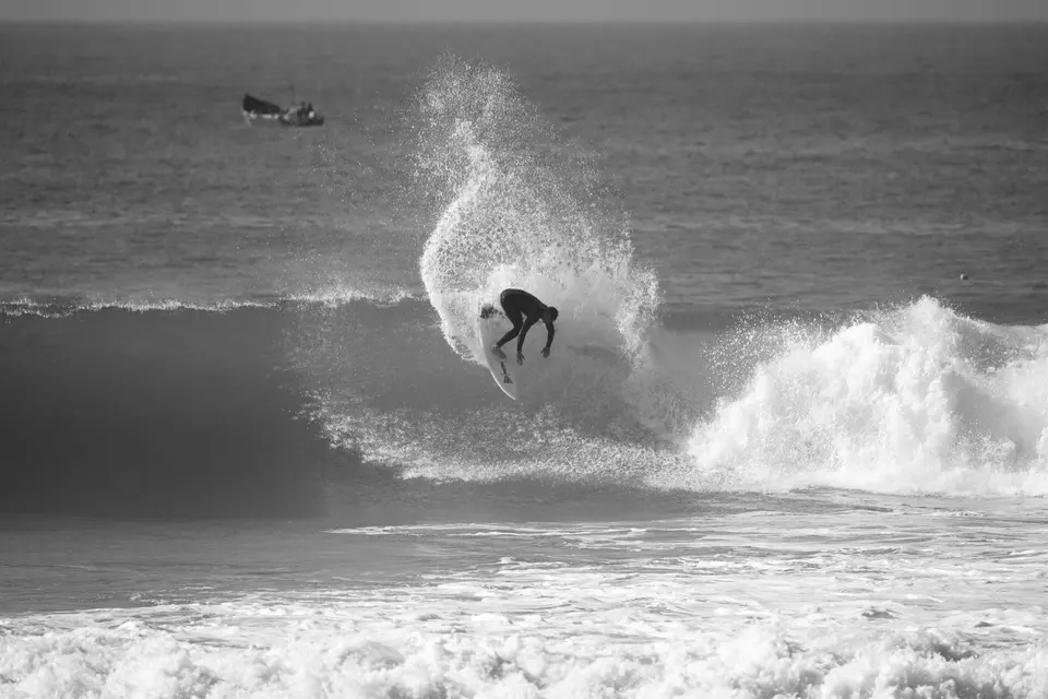 Fast cutback executed in crisp Moroccan ocean conditions